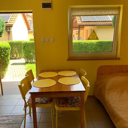 Bed and breakfast Chomiczówka 3*