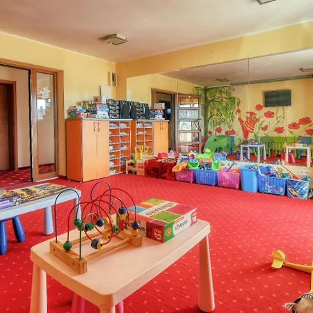 Chomiczówka Bed and breakfast 3*