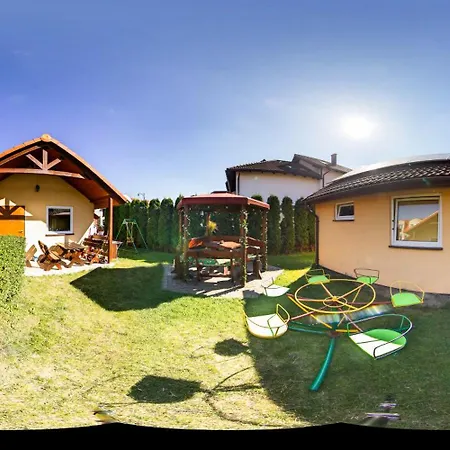 Chomiczowka Bed and Breakfast