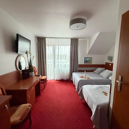 Couette-café Chomiczowka 3*